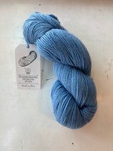 Load image into Gallery viewer, Amano Yarns Chaski