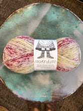 Load image into Gallery viewer, Retrosaria Mondim