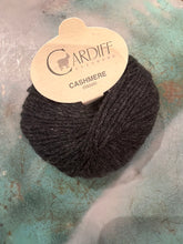 Load image into Gallery viewer, Cardiff Cashmere Classic
