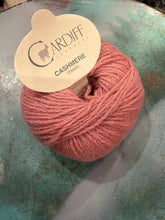 Load image into Gallery viewer, Cardiff Cashmere Classic