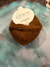 Load image into Gallery viewer, Cardiff Cashmere Classic