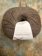 Load image into Gallery viewer, WoolDreamers Mota