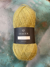 Load image into Gallery viewer, Isager Alpaca 1