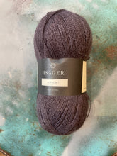 Load image into Gallery viewer, Isager Alpaca 1
