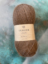 Load image into Gallery viewer, Isager Alpaca 1