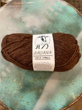 Load image into Gallery viewer, Retrosaria Badana