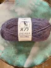 Load image into Gallery viewer, Retrosaria Badana