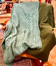 Load image into Gallery viewer, Blanket Class 2026