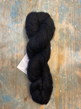 Load image into Gallery viewer, Illimani Feli