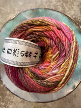 Load image into Gallery viewer, Noro Ito