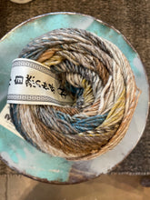 Load image into Gallery viewer, Noro Ito