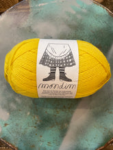 Load image into Gallery viewer, Retrosaria Mondim