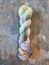 Load image into Gallery viewer, Spun Right Round Tough Sock