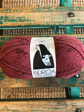 Load image into Gallery viewer, Rosa Pomar Retrosaria Beiroa