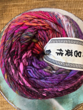 Load image into Gallery viewer, Noro Ito