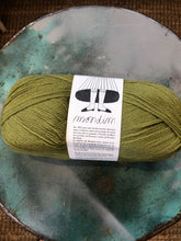 Load image into Gallery viewer, Retrosaria Mondim