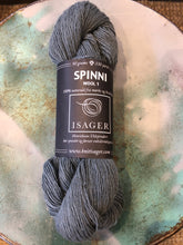 Load image into Gallery viewer, Isager Spinni
