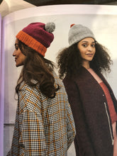 Load image into Gallery viewer, Pom Pom Knit How book