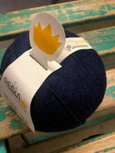 Load image into Gallery viewer, Regia Merino Yak