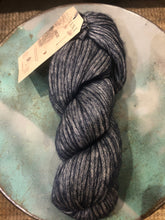 Load image into Gallery viewer, Illimani Amelie