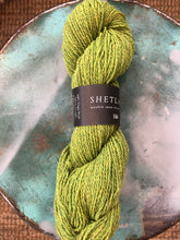 Load image into Gallery viewer, Harrisville Shetland