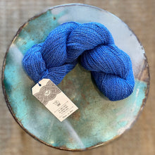 Load image into Gallery viewer, Amano Yarns Awa