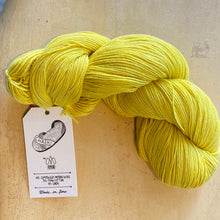 Load image into Gallery viewer, Amano Yarns Chaski