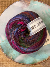 Load image into Gallery viewer, Noro Ito