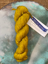 Load image into Gallery viewer, Malabrigo Caprino