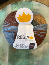 Load image into Gallery viewer, Regia Merino Yak Color