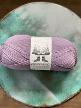 Load image into Gallery viewer, Retrosaria Mondim