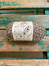 Load image into Gallery viewer, Retrosaria Vovo