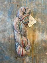 Load image into Gallery viewer, Amano Yarns Riti Light

