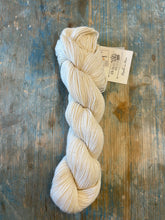 Load image into Gallery viewer, Amano Yarns Duna
