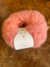 Load image into Gallery viewer, Laines du Nord Piuma Cashmere
