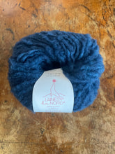 Load image into Gallery viewer, Laines du Nord Piuma Cashmere
