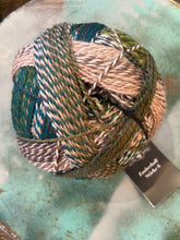 Load image into Gallery viewer, Schoppel Zauberball Starke 6
