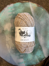 Load image into Gallery viewer, Retrosaria Brusca
