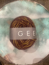 Load image into Gallery viewer, Daruma Geek
