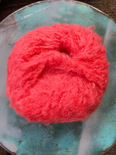 Load image into Gallery viewer, Laines du Nord Plume
