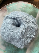 Load image into Gallery viewer, Laines du Nord Plume
