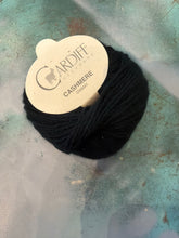 Load image into Gallery viewer, Cardiff Cashmere Classic
