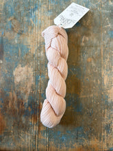 Load image into Gallery viewer, Amano Yarns Duna
