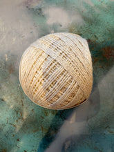 Load image into Gallery viewer, Daruma Linen Wool Alpaca
