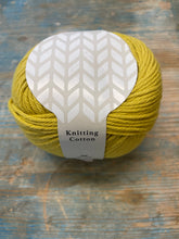 Load image into Gallery viewer, Daruma Knitting Cotton
