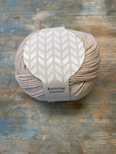 Load image into Gallery viewer, Daruma Knitting Cotton
