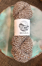 Load image into Gallery viewer, Hey Mama Wolf Beara
