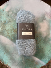 Load image into Gallery viewer, Isager Soft Fine

